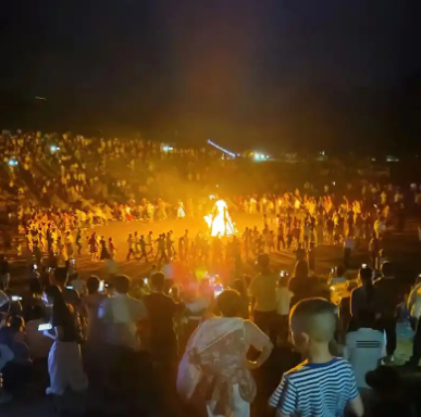 篝火晚会